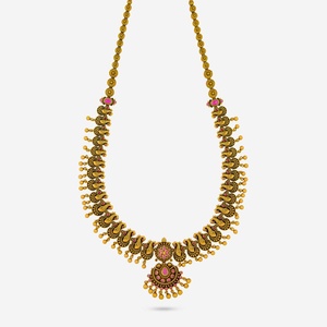 Collar Largo Antiguo con Diseño de Flor Dorada y Engaste de Bisel con Piedra de Rubí, Artículo de Colección Cultural 188918 - Product Image 1