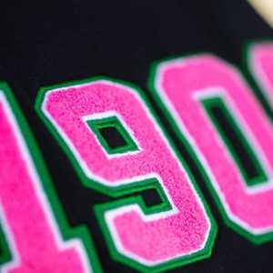 2025 grec femmes noir 1908 sweat à manches longues pull décontracté avec rose vert appliques numéros doux coton haut Streetwear - Product Image 6