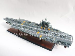 USS Ronald reagan CVN-76เรือบรรทุกเครื่องบินโมเดลเรือรบทำจากไม้งานฝีมือสไตล์การเดินเรือเทคนิคการทาสีสีสมจริง - Product Image 2