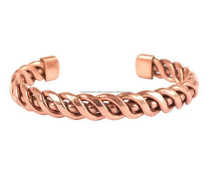 Brazalete de cobre sólido de cobre puro con logotipo personalizado 100% de alta calidad para hombres y mujeres a bajo precio de LUXURY CRAFTS - Product Image 3