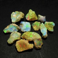 AAAA qualité opale brute naturelle éthiopienne opale pierre précieuse brute en vrac 5-30 MM