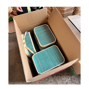 Panier en bambou tressé de style vintage avec couvercle, boîte cadeau artisanale écologique pour le festival du Tet et les fêtes - Product Image 2