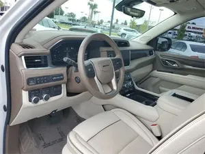2022 GMC Yukón Denali - Product Image 2