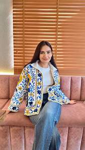 Chaqueta de Invierno de Algodón Tejido con Bordado Suzani Floral, Abrigo Acolchado para Mujer, Unisex, Hecho a Mano en India, Largo Regular - Product Image 3