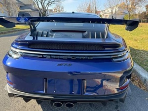Occasion 2024 911 GT3 , 6 vitesses manuelle, 4.0 litres plat-6, hautement équipé, bleu gentiane métallisé - Product Image 3
