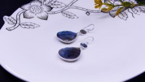 Pendientes de Plata de Ley 925 con Baño de Oro, Gemvanity SE758, Diseño Clásico en Forma de Gota para Mujer, Ideales para Aniversario - Product Image 5