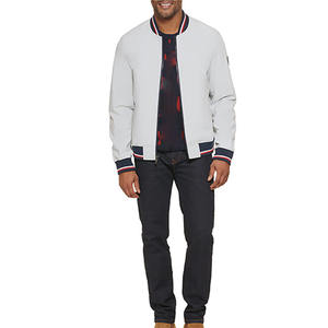 เสื้อแจ็กเก็ตทีมวิทยาลัยคลาสสิกชายคอปกมีกระเป๋าด้านในปักกันลมเป็นมิตรกับสิ่งแวดล้อม - Product Image 2