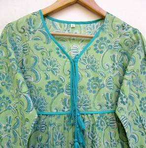 Hot Sale Ultimate <b>Balloon</b> Long Sleeve Women Dress and V-neck Girls Maxi Dress Made of Rayon Women Beach Dress With Button Cuffs - Product Image 6