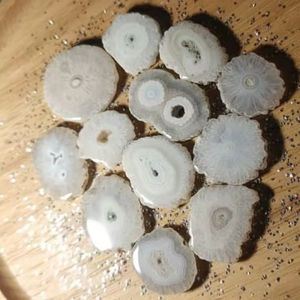 พลอยคุณภาพ AAA แบบขายส่ง พลอยโซลาร์ควอตซ์ทรงหลังเบี้ยหลากหลายรูปทรง ลด 20% และของขวัญปีใหม่ - Product Image 3