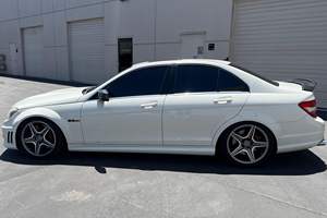 รถยนต์มือสอง ปี 2008 เมอร์เซเดส-เบนซ์ C63 AMG ซีดาน พวงมาลัยซ้าย/ขวา - Product Image 6