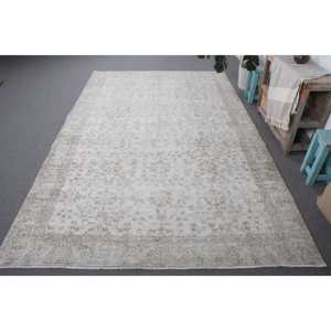 พรมวินเทจ ขนาด 6.1x9.4 ฟุต พรมตุรกี พรมขนสัตว์ลายทางสีขาวน้ำตาล - Product Image 1