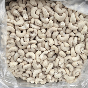 Best Price Raw Cashew <b>Nut</b> Wholesale 160 180 240 White Color Santigo Factory Free Tax - Product Image 1