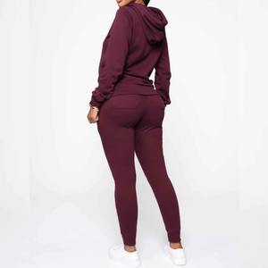 2025 nuevo chándal atlético de moda para mujer, colores y tamaños personalizados, chándal de Fitness y estilo callejero para mujer - Product Image 3