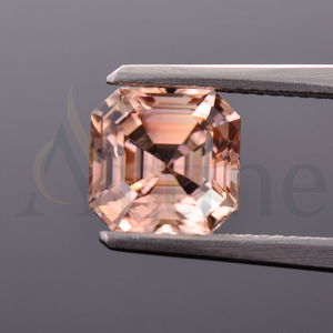 Sparkling Asscher Cut Fancy Enhanced Vvs Clarity Fabriqué à la main Diamant de luxe cultivé en laboratoire pour la fabrication de bijoux Certifié par IGI - Product Image 1