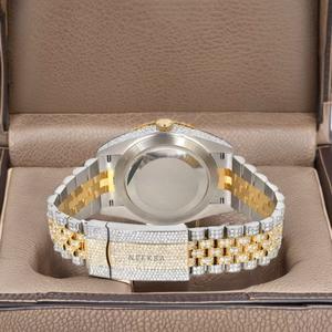 Reloj de moissanita con busto hecho a mano 100%, reloj de moissanita helado estilo hip hop, reloj de diamantes de lujo de proveedor indio - Product Image 2