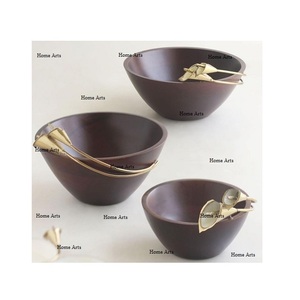 Bol décoratif en bois de la plus haute qualité, design classique, forme ronde, pour servir des chocolats, best-seller - Product Image 5