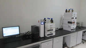 Suministro de Fábrica, Ascorbil Glucósido AA2G de Grado Cosmético, CAS 129499-78-1, 98% de Ácido L-ascórbico 2-glucósido en Polvo - Product Image 6