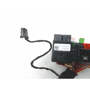 CAJA PORTAFUSIBLES VOLKSWAGEN Passat Variant B8 (3G5, CB5) (14>) 5Q09377615C Diésel 2.0 - Product Image 4
