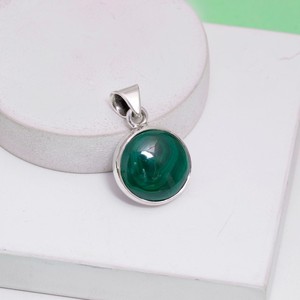 Pendentif fait main en argent Sterling 925 pour femmes Cabochon de Malachite verte bijoux en pierres précieuses naturelles bijoux chrétiens en gros - Product Image 2