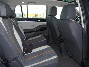 SUV Eléctrico 2022 con Batería de Litio, Asientos de Cuero, Bajo Kilometraje, Precio en Stock, Listo para Enviar - Product Image 5