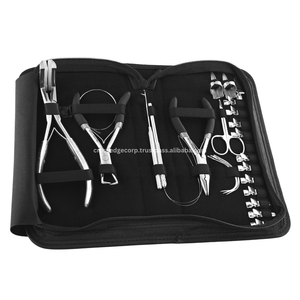 La trousse à outils d'extension de cheveux en argent en gros comprend une pince à sertir et à enlever les microbilles, ainsi que 2 doigts de séparation et 1 ciseaux - Product Image 1