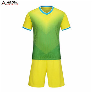 ชุดยูนิฟอร์มฟุตบอลชายแบบแห้งเร็ว เสื้อเจอร์ซีย์และกางเกงขาสั้น ออกแบบมาเพื่อการฝึกซ้อมประจำวัน การแข่งขันที่เป็นมิตร และการเล่นเป็นทีม - Product Image 1
