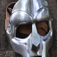 Casque de gladiateur masque facial MF Doom Halloween Costume chapeaux unisexe métal visage complet portable plus grande fabrication artisanat en métal