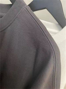 Camiseta holgada de manga corta de gran tamaño con estampado de logotipo personalizado de hilo doble grueso versión básica de talla grande informal para verano - Product Image 4