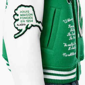 Veste universitaire en laine pour homme, veste bomber de collège, patchs en chenille personnalisés, vêtements de sport d'hiver chauds de haute qualité - Product Image 6