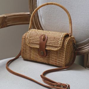 Bolso Bandolera Tejido a Mano para Mujer, Estilo Veraniego, para la Playa, Bolso de Hombro Elegante - Product Image 1