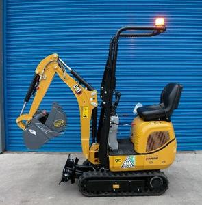Micro-excavatrice CAT 300.9D, 1 tonne, diesel, compacte, avec hydraulique auxiliaire, parmi les meilleures ventes - Product Image 1