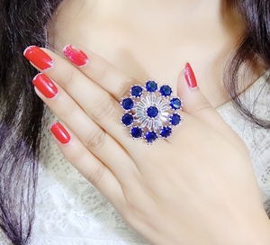 Última llegada Joyería de declaración para mujer Imitación de diamante americano Brillo de larga duración Diseños únicos para cada ocasión Latón - Product Image 4