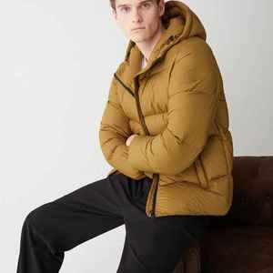 Veste en duvet pour homme de haute qualité, vente en gros de vestes en duvet matelassées, vestes en duvet ultra légères personnalisées pour la randonnée - Product Image 2