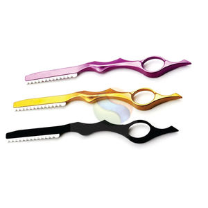 มีดโกนหนวดตรงสแตนเลสพรีเมียมพร้อมโลโก้สั่งทำพิเศษ สำหรับช่างตัดผมมืออาชีพ  มีดโกนหนวดและมีดซอยผม ด้ามจับไม้ - Product Image 5