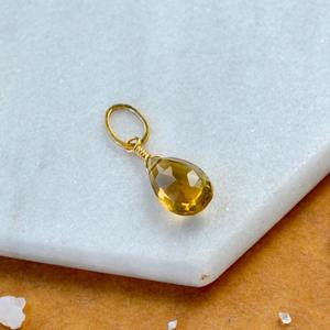 Pendentif en citrine en forme de larme, pierre de naissance de novembre, pierre précieuse jaune, plaqué argent, charme délicat fait à la main, bijoux - Product Image 3