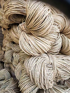 Vente en gros de cordons ronds en jonc de mer torsadé, fabricant de jonc torsadé beige, corde en herbe torsadée du Vietnam ANGLE - Product Image 5