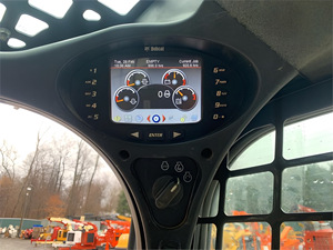 Minicargadora usada 2015 BOBBCAT A770 EPA CE ISO CERTIFICADO Minicargadora con motor diésel Control totalmente hidráulico - Product Image 3