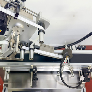Machine <span class=keywords><strong>d</strong></span>'étiquetage automatique de bureau haute précision YM400 pour cartes, boîtes en papier, sacs refermables, bouchons de bouteilles plats, applicateur <span class=keywords><strong>d</strong></span>'étiquettes - Product Image 3