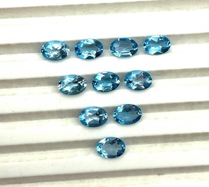 Piedras preciosas calibradas sueltas facetadas sin tratar de corte ovalado de Topacio Azul suizo Natural certificado IGI para la fabricación de colgantes de joyería 6x8mm - Product Image 1
