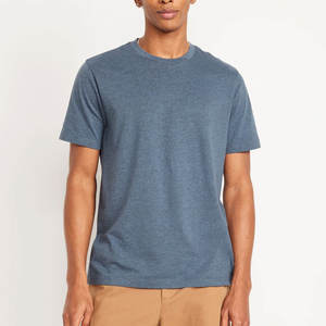 T-shirt personnalisé en coton doux et respirant, coupe classique, style streetwear, avec logo sur mesure - Product Image 4