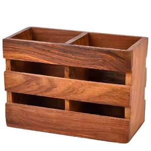 Caddie en bois unique avec un design d'inspiration antique pour le rangement dans la cuisine et la salle de bain - Product Image 5