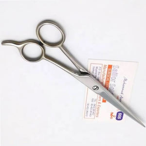 Vente en gros de ciseaux de coiffeur professionnels en acier inoxydable avec logo personnalisé Ciseaux de coiffeur de bonne qualité Cisaille pour couper les cheveux - Product Image 3