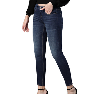 กางเกงยีนส์ผ้าฝ้ายระบายอากาศได้ดีสำหรับผู้หญิงกางเกงยีนส์ทรงสลิมฟิตลำลองดีไซน์ตามสั่ง - Product Image 5