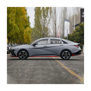 Véhicules d'occasion : Hyundai Elantra 2024 Essence 1.5L CVT GLS Leading Trim – Voiture compacte chinoise à essence, excellente performance, vente en gros - Product Image 6