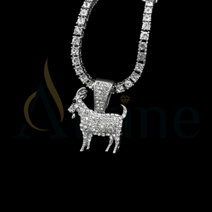 Pendentif chèvre en diamant Moissanite blanc 14kt en pendentif élégant Vvs Clarity pour cadeau - Product Image 1