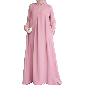 Vente en gros Abaya Dubaï nouveau design abaya islamique pour femme abaya unie pour femme Abaya musulmane personnalisée avec fermeture éclair et poignets élastiques - Product Image 1
