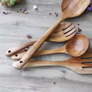 Cuillère en bois pour cuisine style unique par glowin fashion - Product Image 1