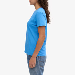 Producteur de T-shirts personnalisés pour femmes, OEM, en coton, doux, respirant, style streetwear décontracté, impression de marque privée, vente en gros, faible MOQ - Product Image 6