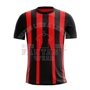 Ensemble d'uniformes de football professionnels en gros pour l'entraînement – Tenue de football légère en polyester de haute qualité - Product Image 3