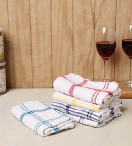 Paire de torchons de cuisine en coton rayés jaune et beige, texture côtelée, idéale pour la décoration d'automne, disponible à prix de gros. - Product Image 6